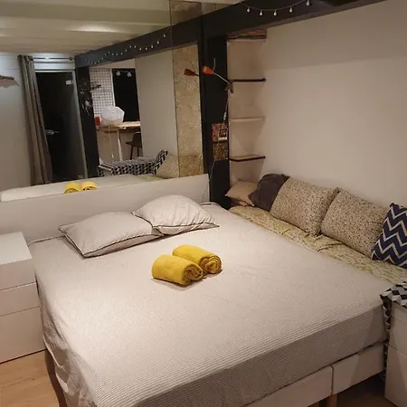 Apartment Loft De Type Industriel Et Spacieux *